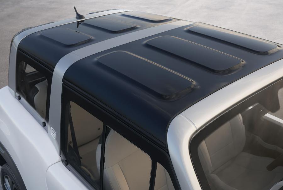 Детали экстерьера Citroen E-Mehari 2018 года  (фото 5 из 26)